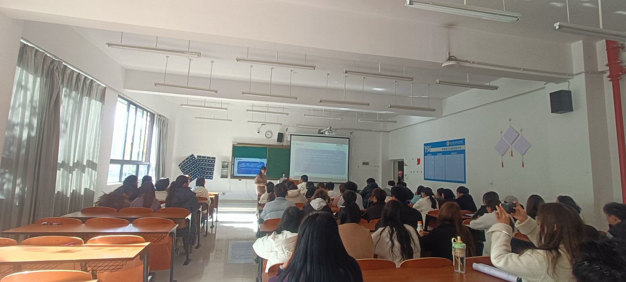 1765911027391048261.jpg 3.jpg