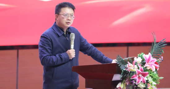 【学院活动】jinnianhui今年会举行“国防后备营” 授衔仪式  